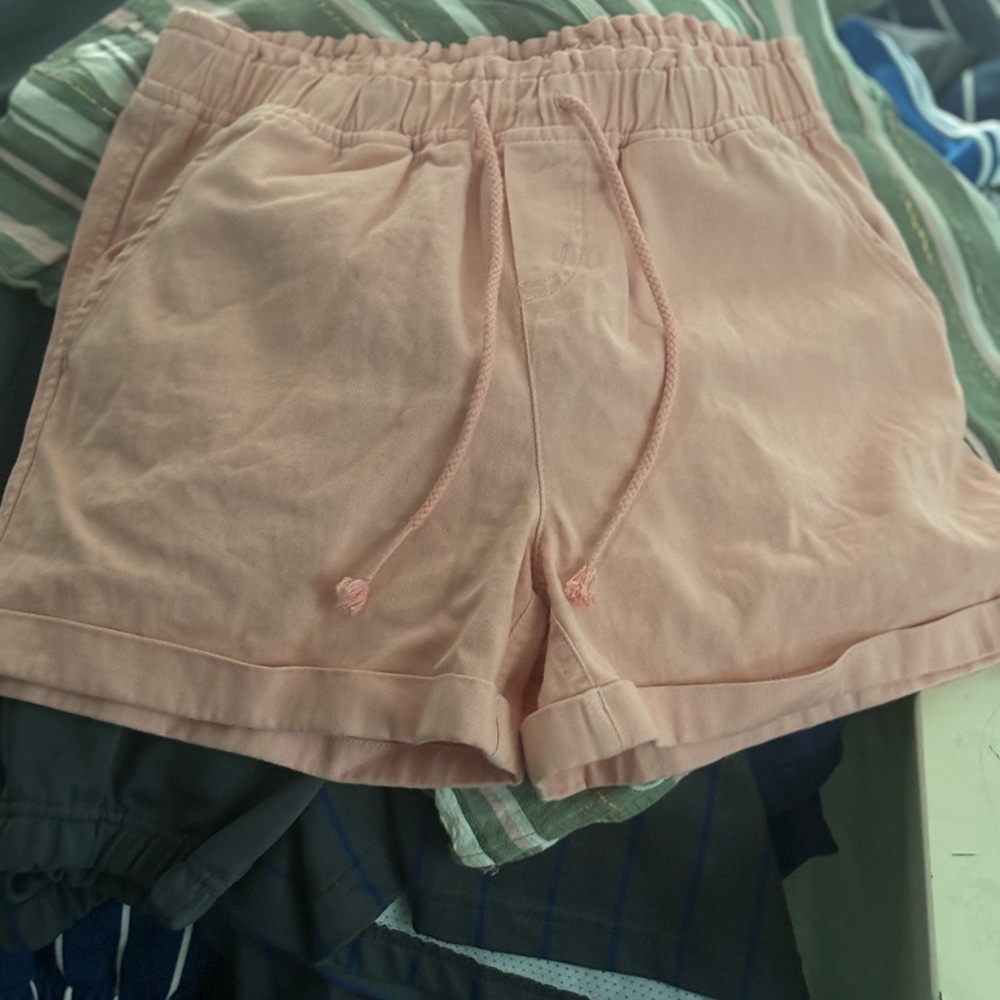 An outfit from old navy
